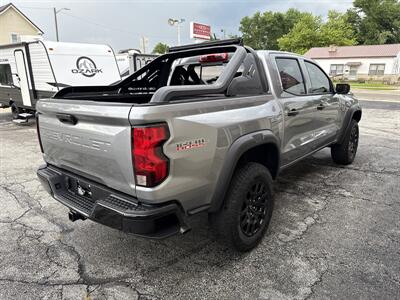 2023 Chevrolet Colorado Trail Boss   - Photo 6 - Rushville, IN 46173