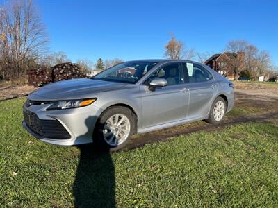 2024 Toyota Camry LE   - Photo 2 - Rushville, IN 46173