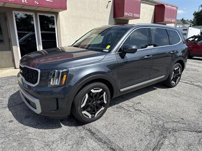 2023 Kia Telluride EX   - Photo 2 - Rushville, IN 46173