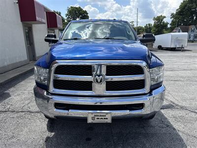 2016 RAM 2500 Tradesman   - Photo 3 - Rushville, IN 46173