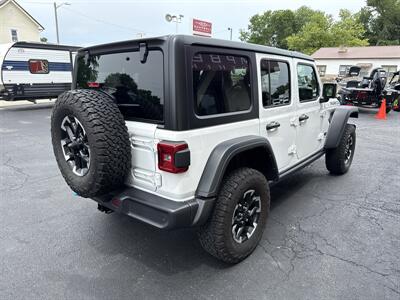 2024 Jeep Wrangler Rubicon 4xe   - Photo 5 - Rushville, IN 46173