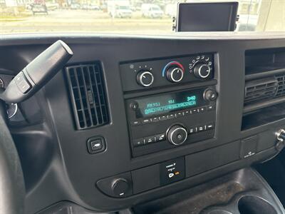 2016 Chevrolet Express 3500   - Photo 15 - Rushville, IN 46173