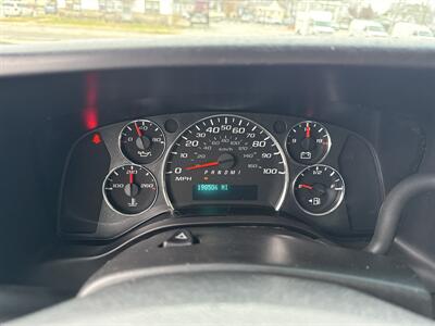 2016 Chevrolet Express 3500   - Photo 16 - Rushville, IN 46173