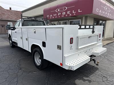 2023 Ford F-350 Super Duty XL   - Photo 7 - Rushville, IN 46173
