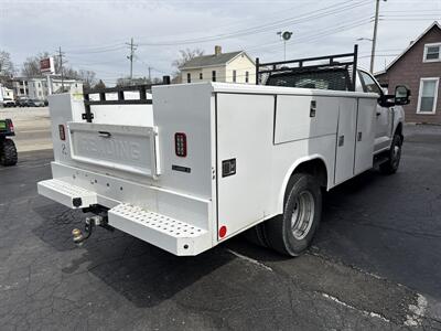 2023 Ford F-350 Super Duty XL   - Photo 5 - Rushville, IN 46173
