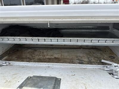 2023 Ford F-350 Super Duty XL   - Photo 11 - Rushville, IN 46173