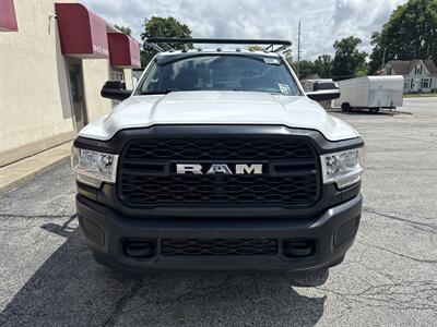 2020 RAM 3500 Tradesman   - Photo 3 - Rushville, IN 46173