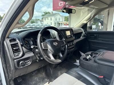 2020 RAM 3500 Tradesman   - Photo 16 - Rushville, IN 46173