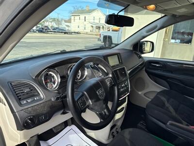 2018 Dodge Grand Caravan SE   - Photo 17 - Rushville, IN 46173