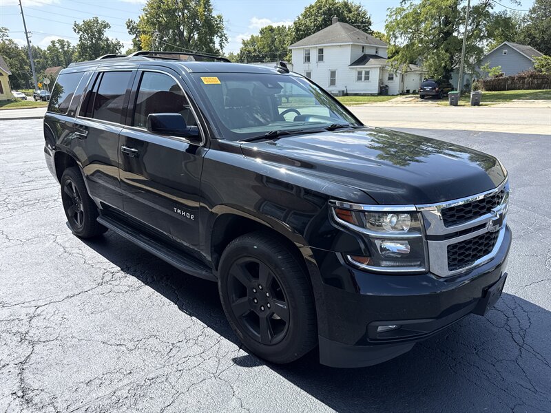 2020 Chevrolet Tahoe LT photo 3