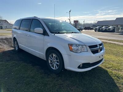 2018 Dodge Grand Caravan SXT   - Photo 4 - Rushville, IN 46173