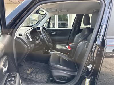 2021 Jeep Renegade Limited   - Photo 9 - Rushville, IN 46173