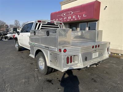 2025 Chevrolet Silverado 3500 LT   - Photo 8 - Rushville, IN 46173