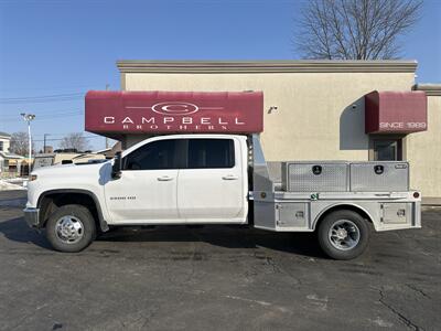 2025 Chevrolet Silverado 3500 LT   - Photo 2 - Rushville, IN 46173