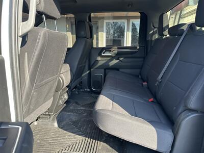 2025 Chevrolet Silverado 3500 LT   - Photo 11 - Rushville, IN 46173