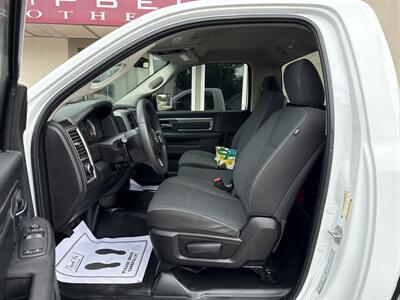 2022 RAM 1500 Classic Tradesman   - Photo 9 - Rushville, IN 46173