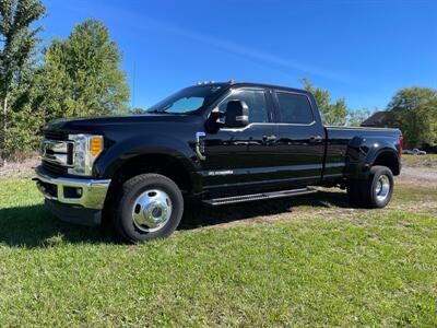 2017 Ford F-350 Super Duty XLT   - Photo 2 - Rushville, IN 46173