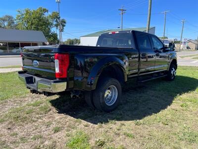 2017 Ford F-350 Super Duty XLT   - Photo 6 - Rushville, IN 46173