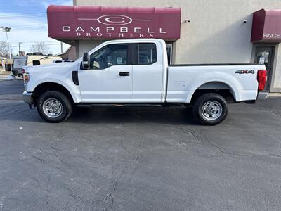 2022 Ford F-250 Super Duty XL Truck