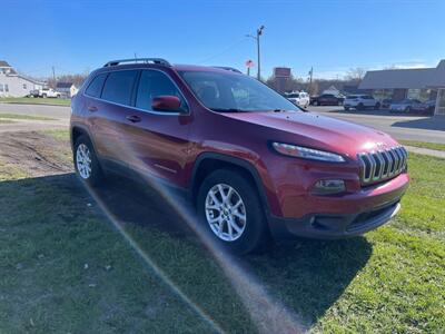 2017 Jeep Cherokee Latitude   - Photo 4 - Rushville, IN 46173