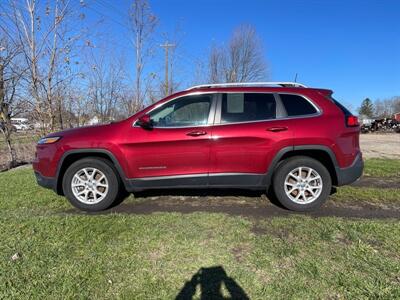 2017 Jeep Cherokee Latitude   - Photo 1 - Rushville, IN 46173