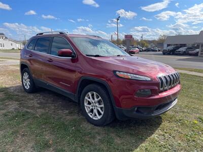 2017 Jeep Cherokee Latitude   - Photo 4 - Rushville, IN 46173