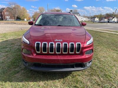 2017 Jeep Cherokee Latitude   - Photo 3 - Rushville, IN 46173