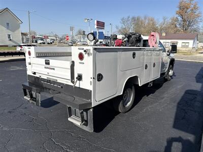 2022 Chevrolet Silverado 3500HD CC Work Truck   - Photo 5 - Rushville, IN 46173