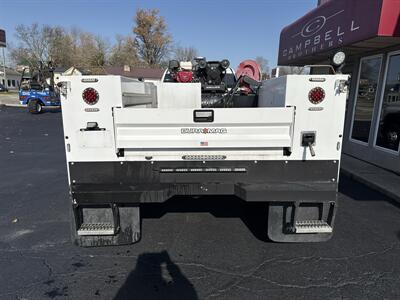 2022 Chevrolet Silverado 3500HD CC Work Truck   - Photo 6 - Rushville, IN 46173