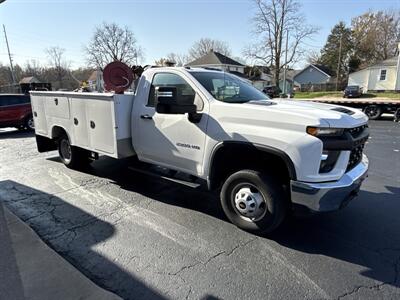 2022 Chevrolet Silverado 3500HD CC Work Truck   - Photo 4 - Rushville, IN 46173