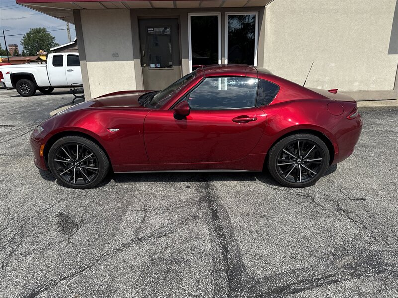 2024 Mazda MX-5 Miata RF Grand Touring - Photo 1 - Rushville, IN 46173