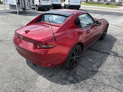 2024 Mazda MX-5 Miata RF Grand Touring   - Photo 6 - Rushville, IN 46173