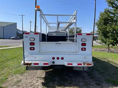 2013 Chevrolet Silverado 3500HD CC Work Truck   - Photo 7 - Rushville, IN 46173