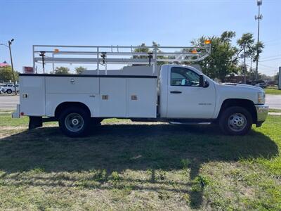 2013 Chevrolet Silverado 3500HD CC Work Truck   - Photo 5 - Rushville, IN 46173