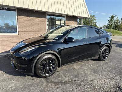 2023 Tesla Model Y - Photo 2 - Rushville, IN 46173