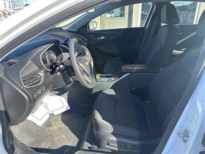 2024 Chevrolet Malibu LT - Photo 8 - Rushville, IN 46173