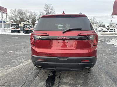2023 GMC Acadia SLT   - Photo 7 - Rushville, IN 46173