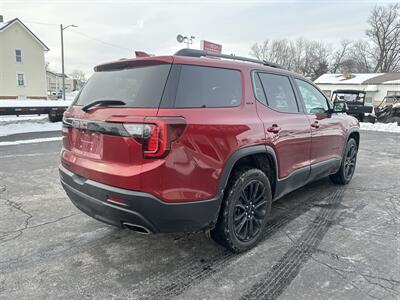 2023 GMC Acadia SLT   - Photo 6 - Rushville, IN 46173