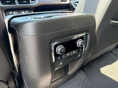 2023 Chevrolet Tahoe High Country   - Photo 14 - Rushville, IN 46173