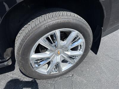 2023 Chevrolet Tahoe High Country   - Photo 8 - Rushville, IN 46173