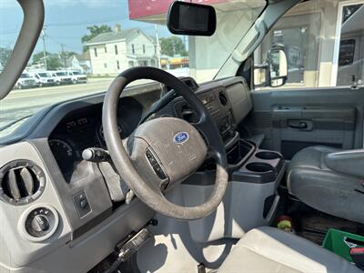 2025 Ford E-450 Cutaway   - Photo 10 - Rushville, IN 46173