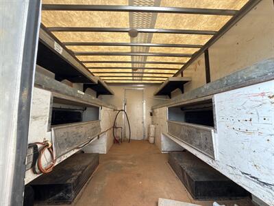 2025 Ford E-450 Cutaway   - Photo 12 - Rushville, IN 46173