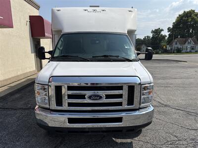 2025 Ford E-450 Cutaway   - Photo 3 - Rushville, IN 46173