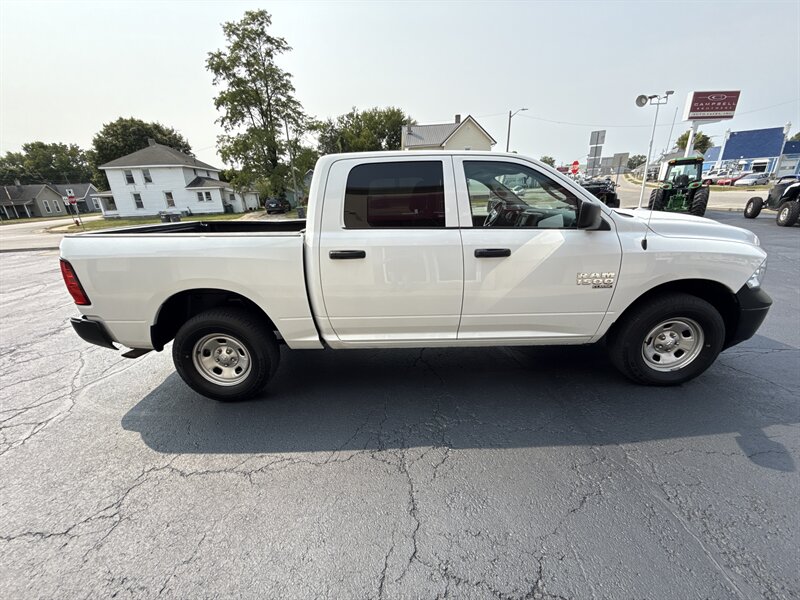2023 Ram 1500 Classic Tradesman photo 4