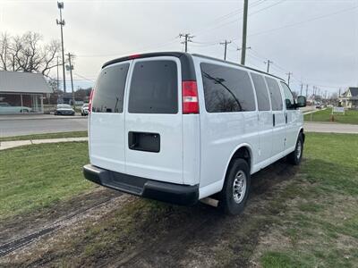 2017 Chevrolet Express LS 2500   - Photo 6 - Rushville, IN 46173