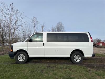 2017 Chevrolet Express LS 2500   - Photo 1 - Rushville, IN 46173