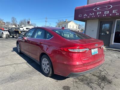 2020 Ford Fusion S   - Photo 8 - Rushville, IN 46173