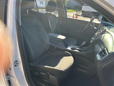 2023 Chevrolet Equinox LT - Photo 17 - Rushville, IN 46173