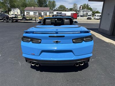 2023 Chevrolet Camaro LT   - Photo 6 - Rushville, IN 46173
