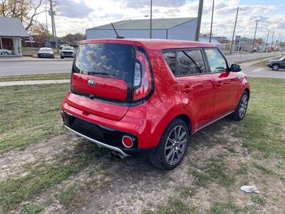 2017 Kia Soul !   - Photo 6 - Rushville, IN 46173